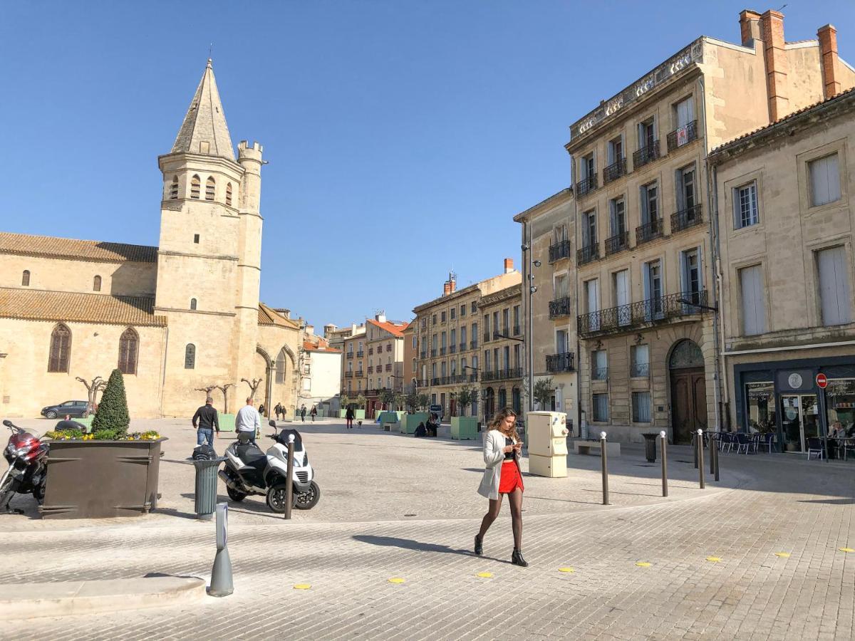 Place De La Mairie, Art Apparts Béziers Exterior foto